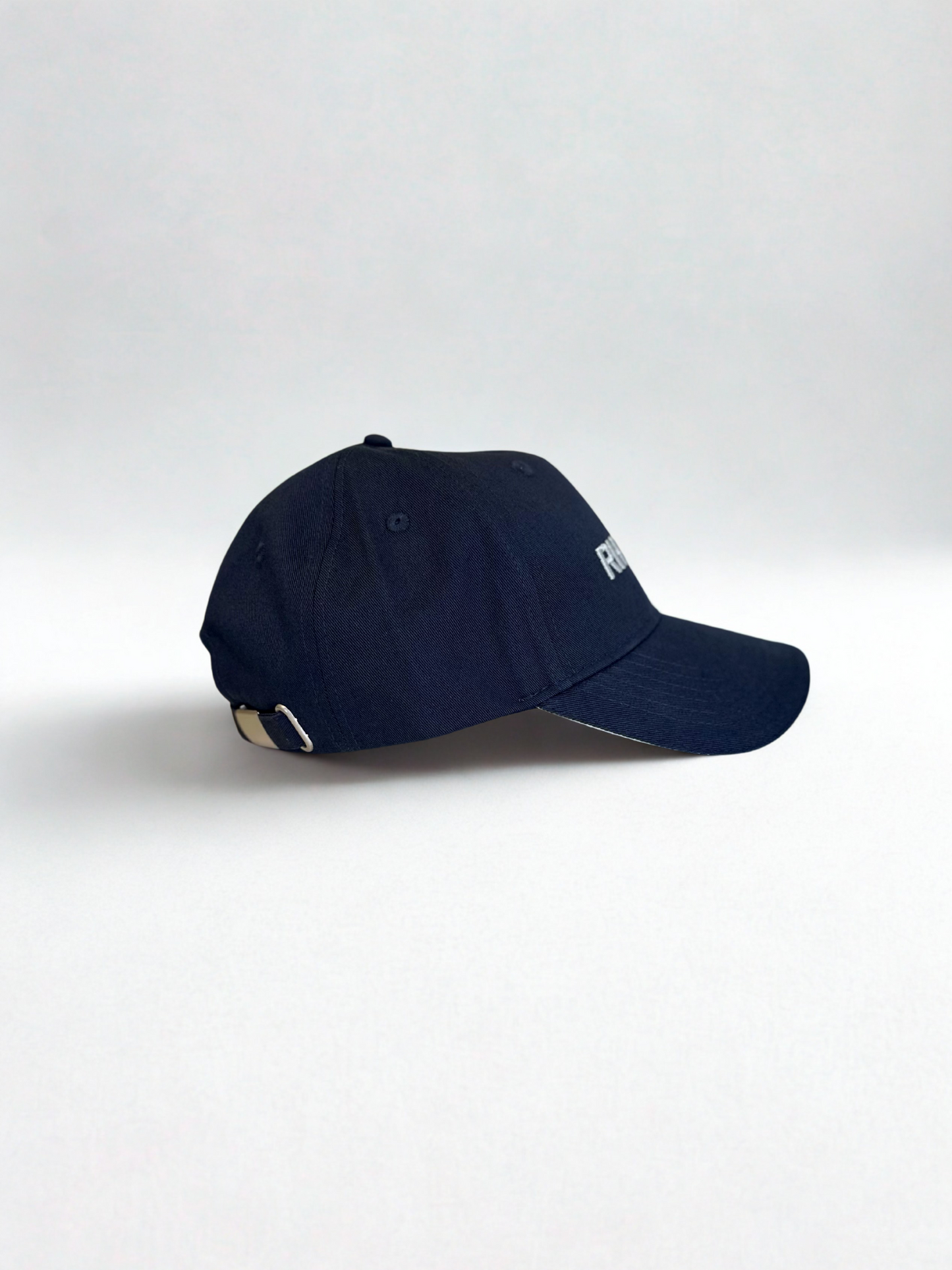 Kappe dunkelblau
